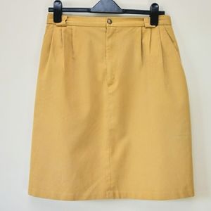 VTG French Navy mustard high waisted Khaki skirt